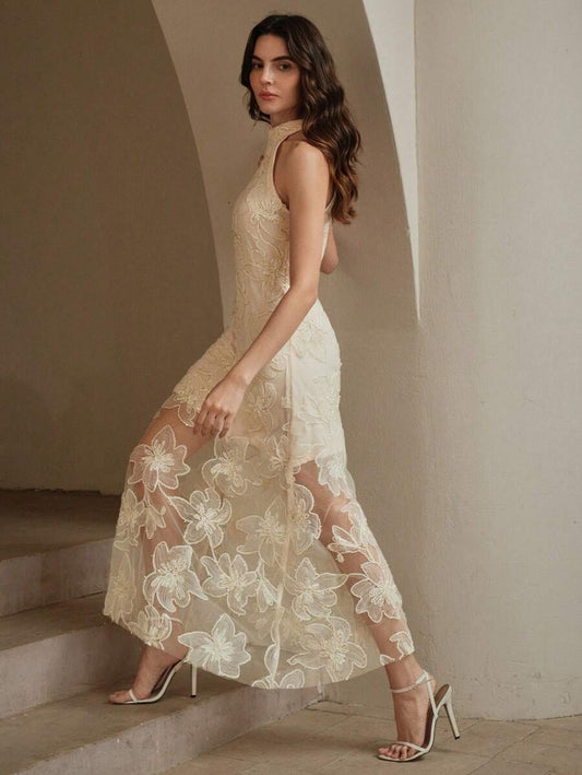 SHEIN Anewsta فستان بطبعة زهور ثلاثية الأبعاد بياقة عالية بدون أكمام