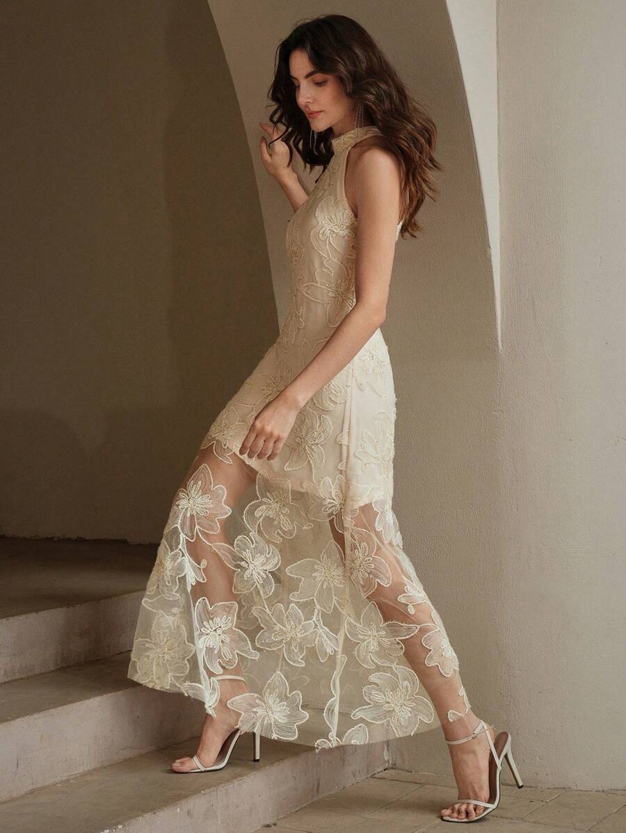 SHEIN Anewsta فستان بطبعة زهور ثلاثية الأبعاد بياقة عالية بدون أكمام