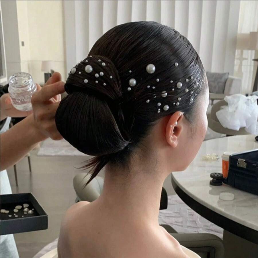 SHEIN ملصقات لؤلؤية ثلاثية الأبعاد ذاتية اللصق لتزيين الشعر عبوة من 3 قطع