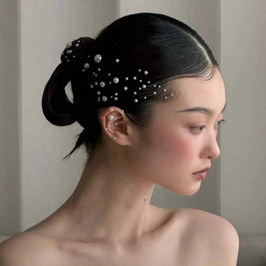 SHEIN ملصقات لؤلؤية ثلاثية الأبعاد ذاتية اللصق لتزيين الشعر عبوة من 3 قطع