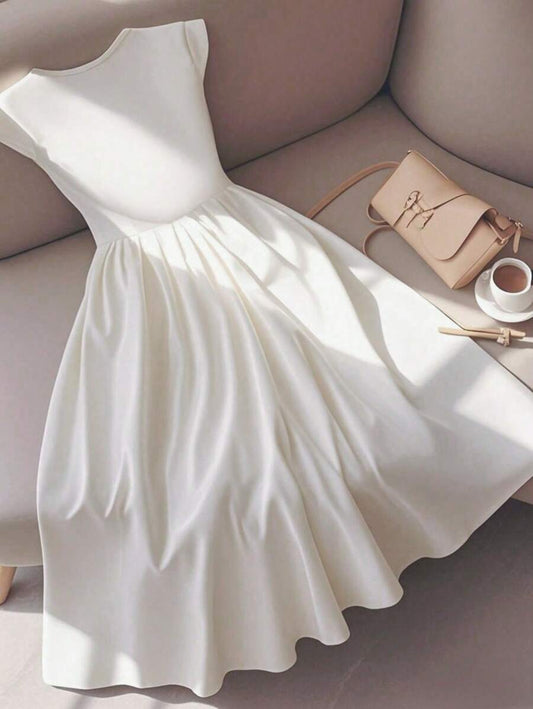 SHEIN FRANCLIA فستان أبيض سادة بياقة مطوية وأكمام قصيرة