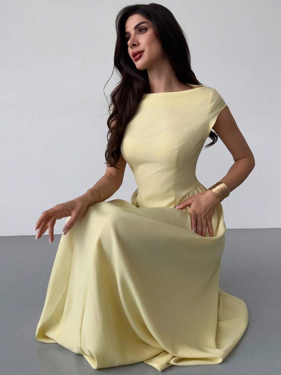 SHEIN Firerie فستان متوسط أصفر بأكمام كتف وخصر مشدود