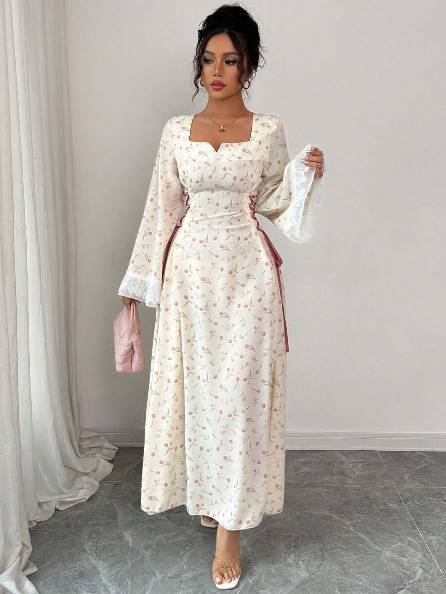 SHEIN Yasmyna فستان وردي مطبوع طويل الأكمام بأربطة خصر بأسلوب عربي