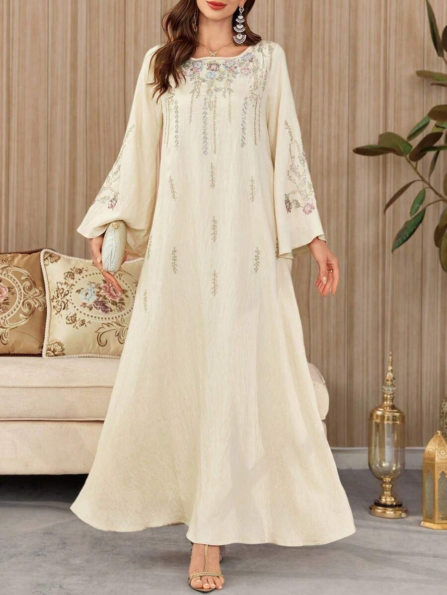 SHEIN Al Najma فستان ابيض مطرز كاجوال كفتان مبسط