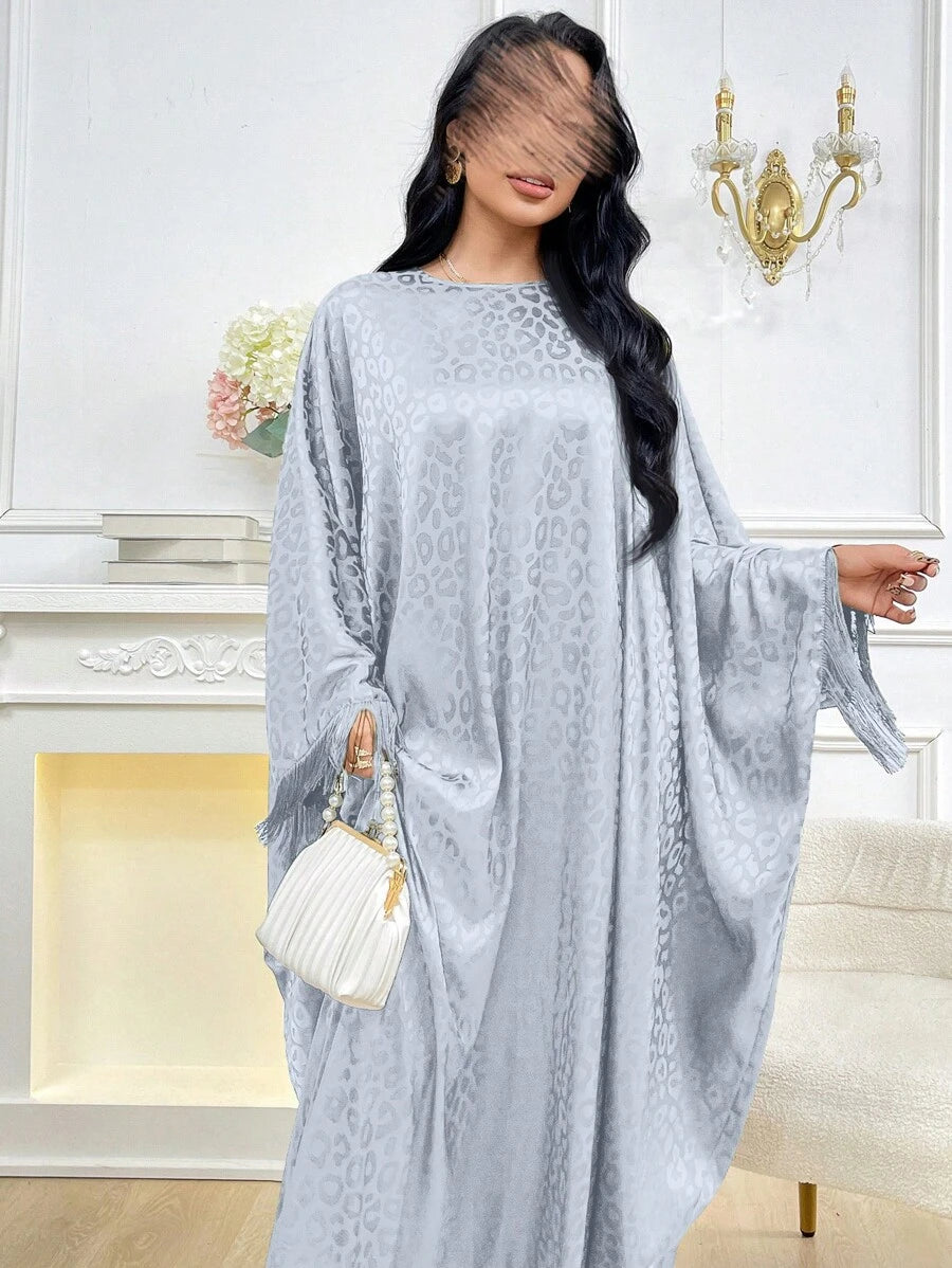 SHEIN Al Najma بلوزة جلابية فضفاضة بكم جرس بنقشة نمر وشراريب