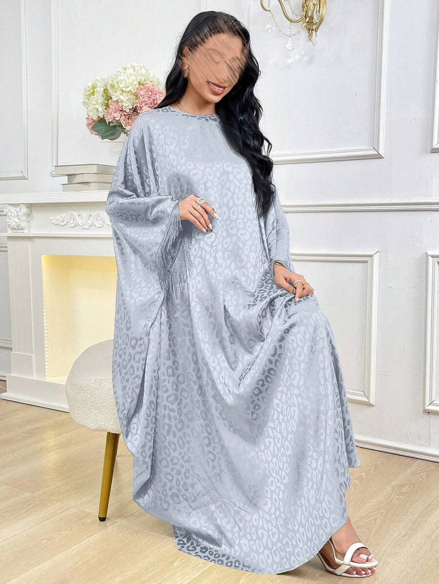 SHEIN Al Najma بلوزة جلابية فضفاضة بكم جرس بنقشة نمر وشراريب