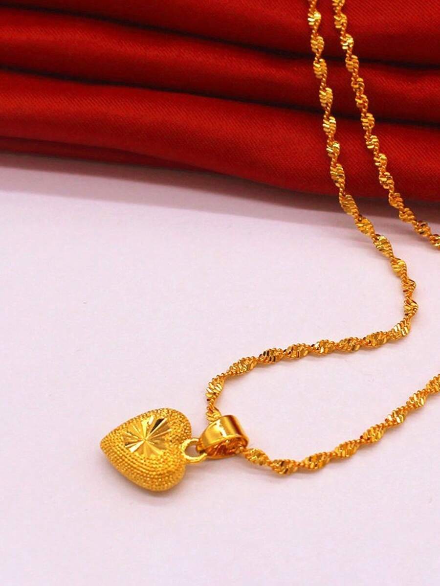 SHEIN قلادة قلب مطلية ذهب 24 قيراط