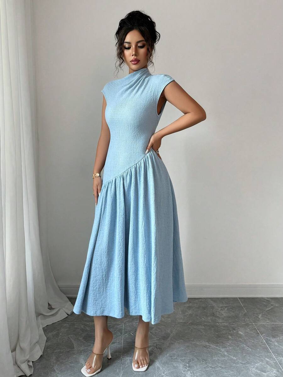 SHEIN Modelyn فستان أزرق بياقة قائمة وأكمام كتف وخصر مشدود