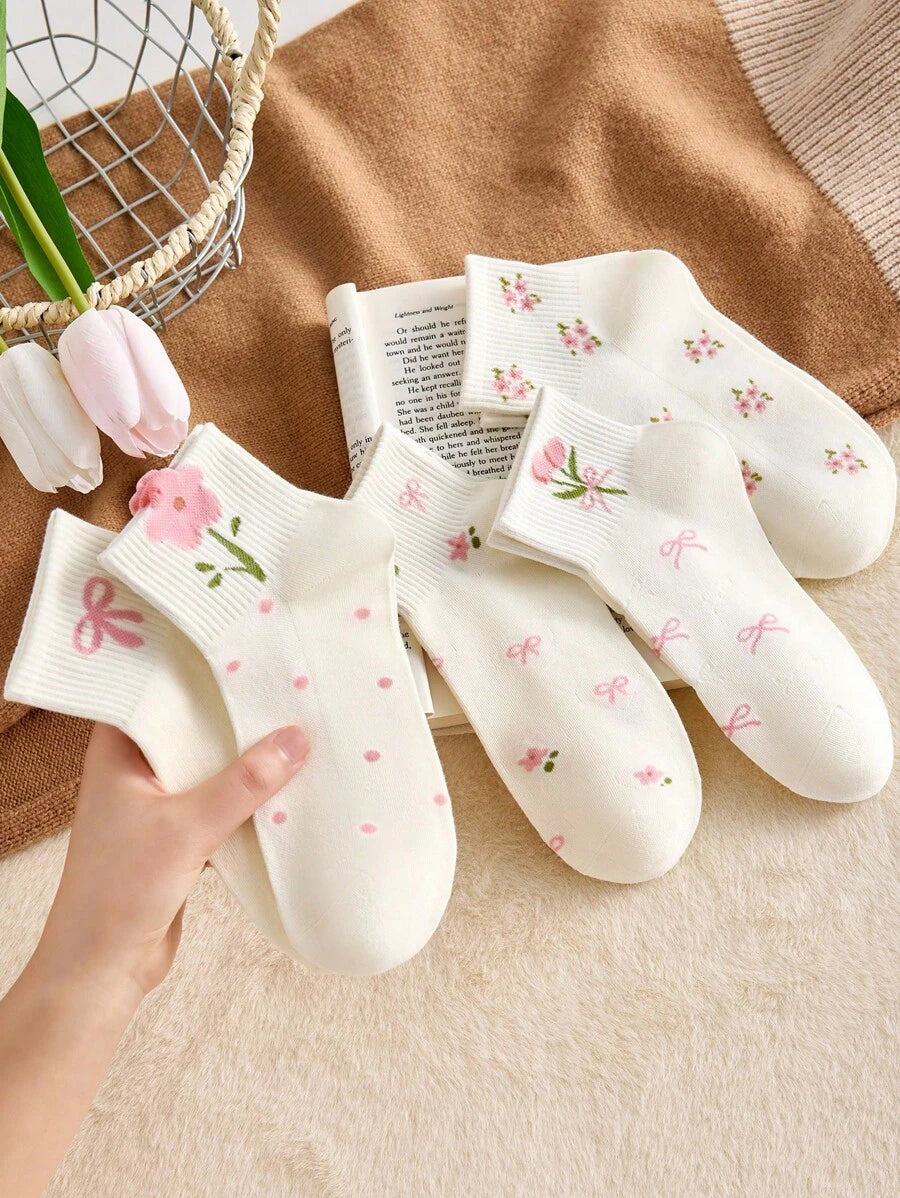 SHEIN طقم 5 أزواج جوارب بطراز لوليتا مزينة بنقاط وزهور