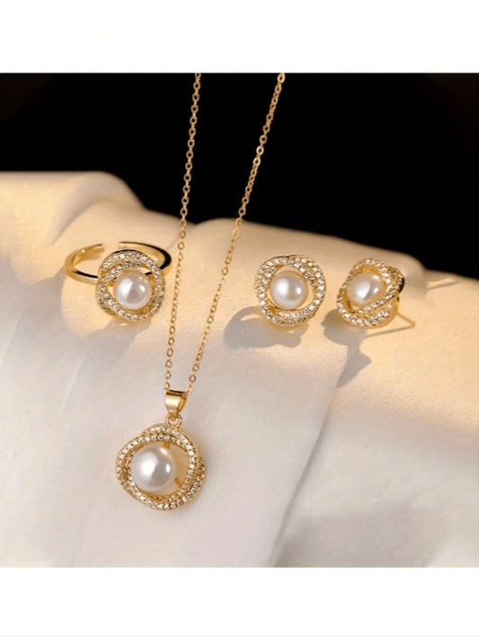 SHEIN طقم مجوهرات ذهبي 4 قطع لؤلؤ وأحجار كريمة