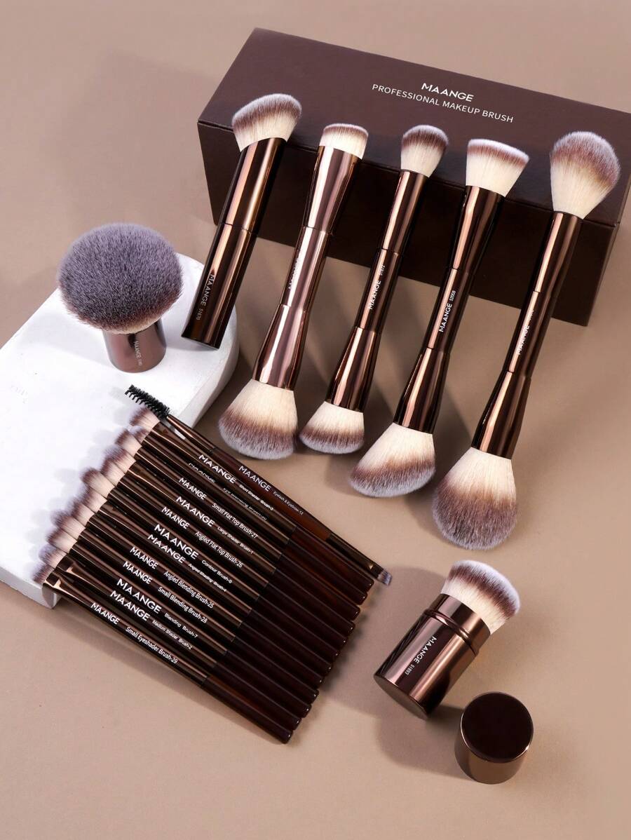 SHEIN MAANGE مجموعة فرش مكياج احترافية بلون قهوة بني