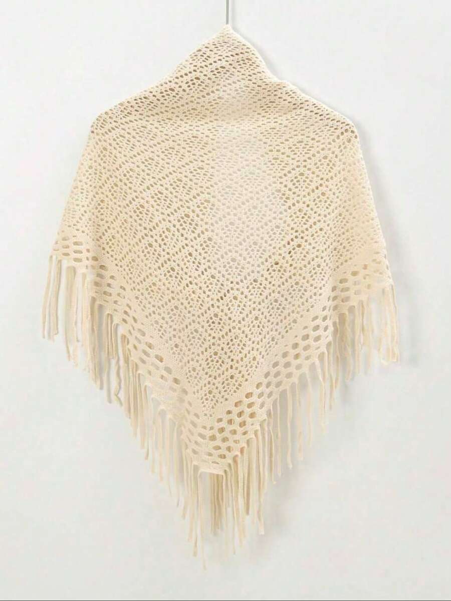 SHEIN وشاح مثلث محبوك نسائي بلون بيج مع حواف شرابات