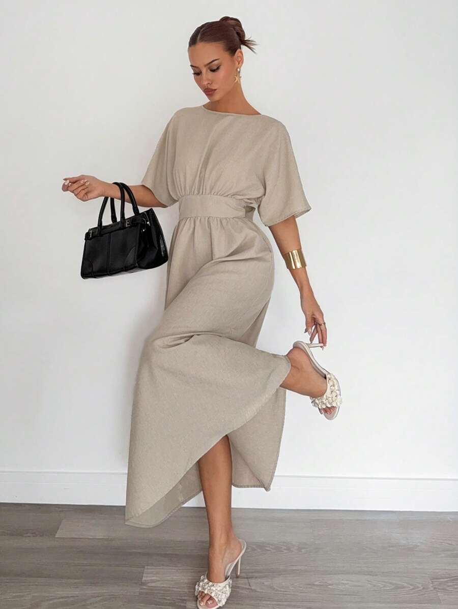 SHEIN Siren Gaze فستان بأكمام خفاش وظهر مكشوف وربطة خصر