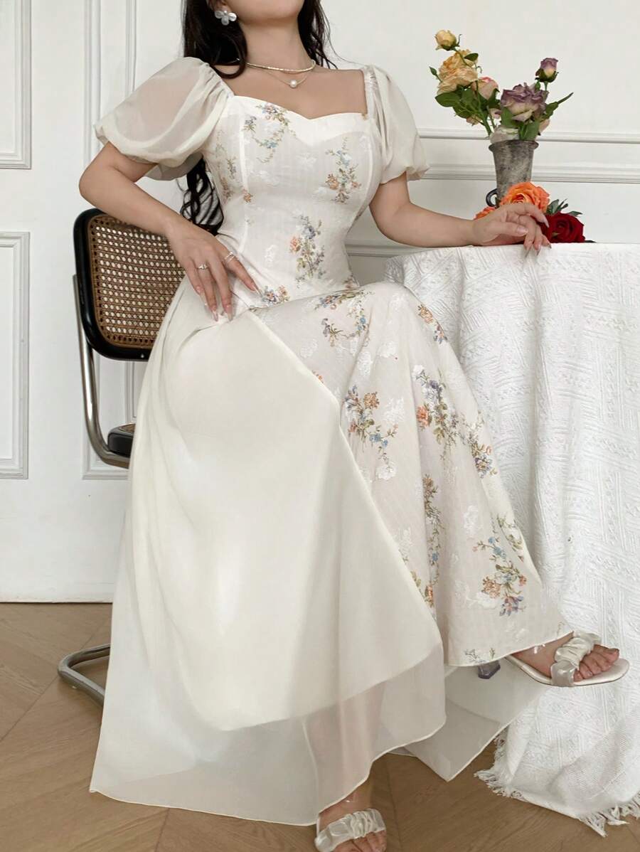 SHEIN Modelyn فستان أبيض أنيق من قماش خاص