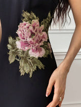 SHEIN EastFlair فستان أسود طويل بطبعة زهور وأزرار بطراز صيني