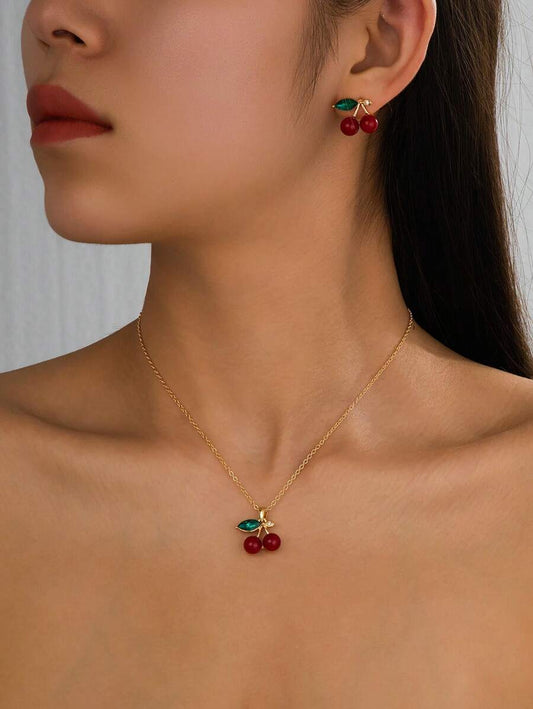 SHEIN طقم مجوهرات قرطان وقلادة بتصميم الكرز والفراولة