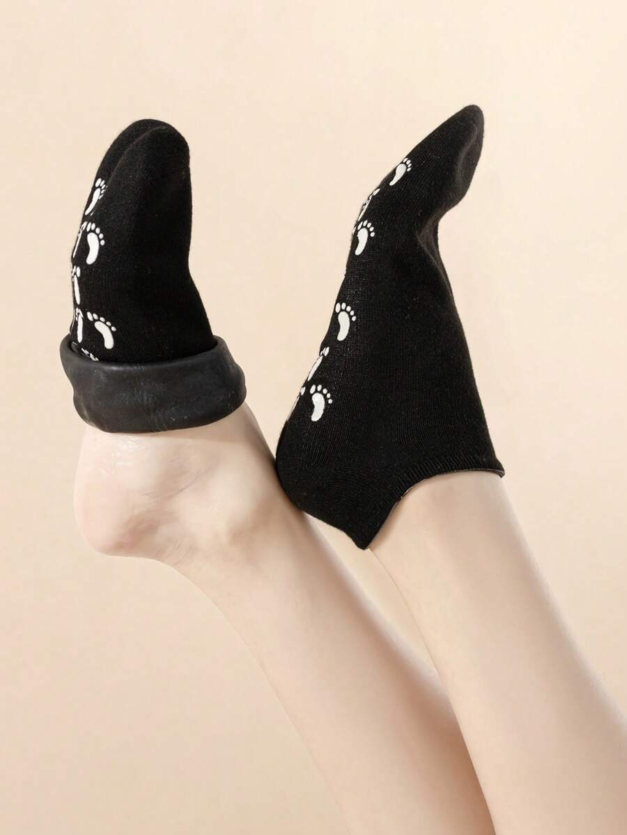 SHEIN زوج أقنعة قدم بالزيوت الأساسية لتبييض وترطيب القدمين