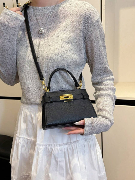 SHEIN حقيبة يد سوداء بنمط ليشي بتصميم عصري