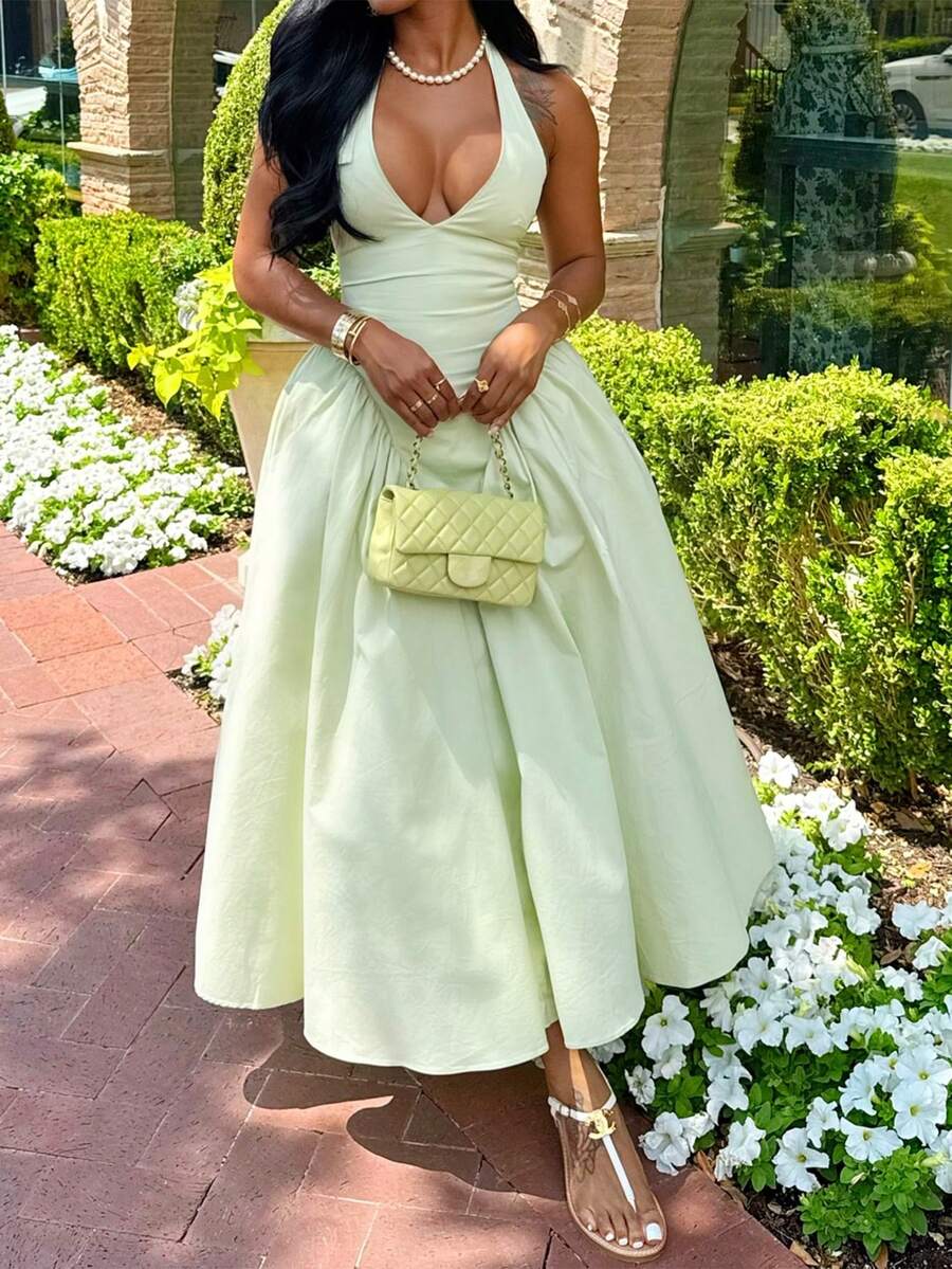 SHEIN UNADOLL فستان كاجوال برقبة هالتر بظهر مفتوح