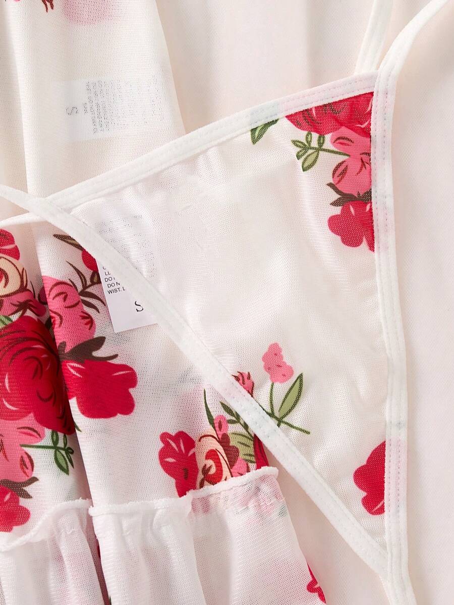 SHEIN طقم نوم 2 قطعة حريري بنقشة زهور وحاشية مطرزة وأشرطة