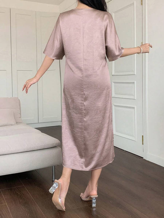 SHEIN DAZY فستان وردي سادة