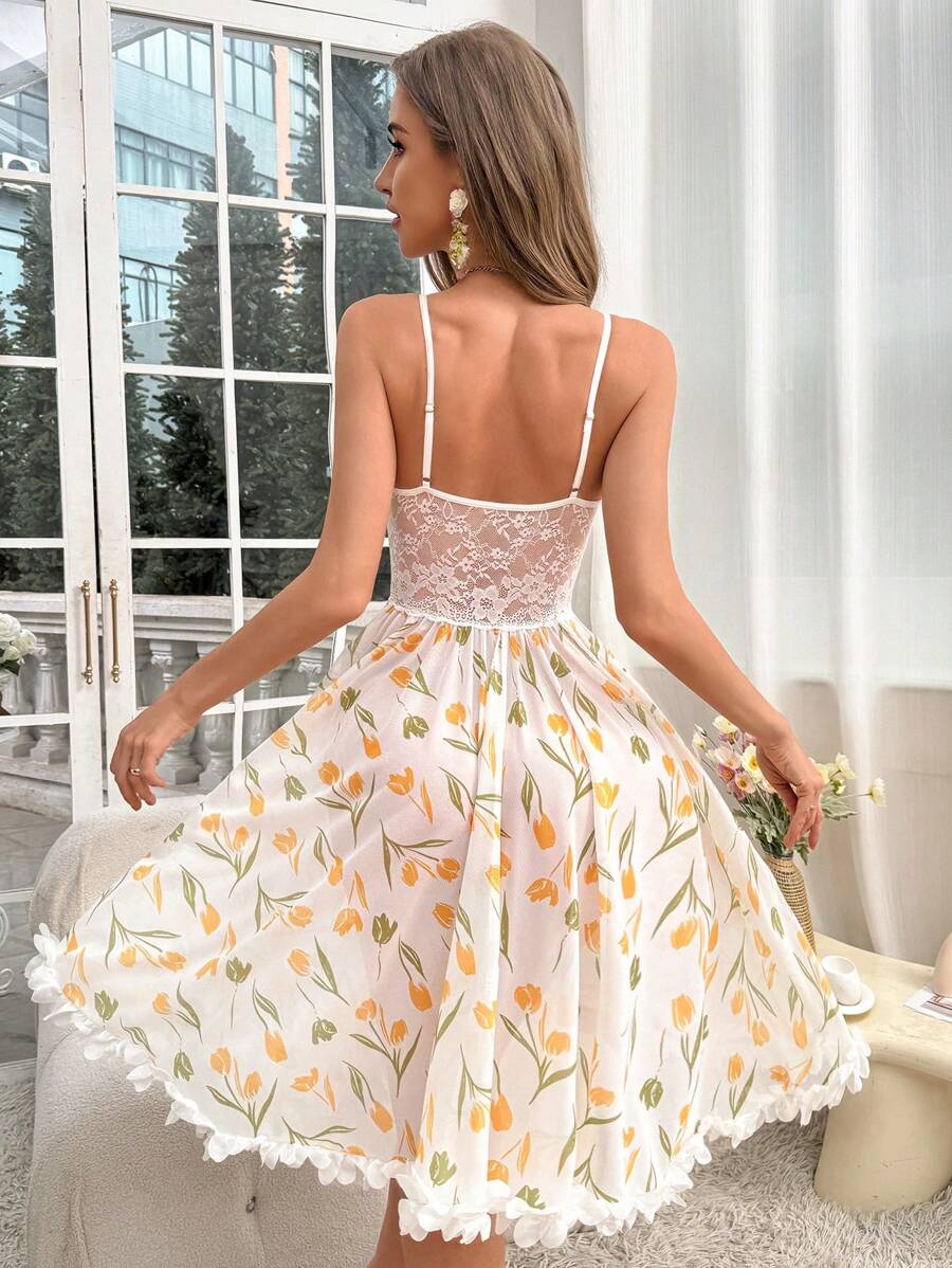 SHEIN قميص نوم شبكي مطبوع زهور مع دانتيل ثلاثي الأبعاد