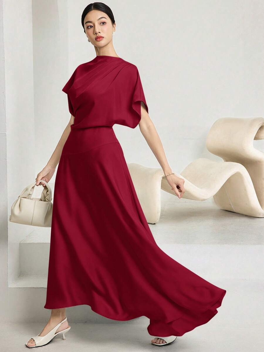 SHEIN Heiryn فستان طويل بلون عنابي أنيق