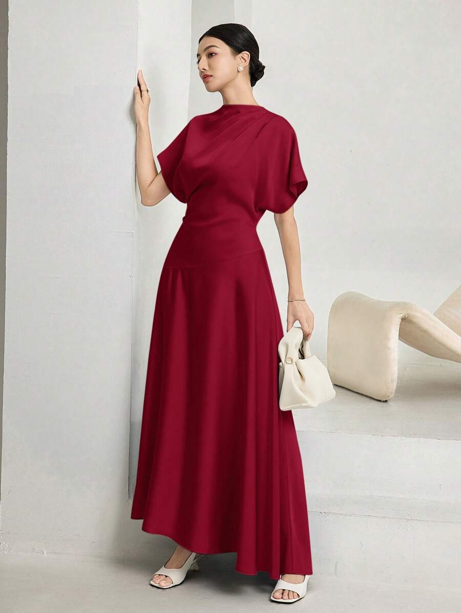 SHEIN Heiryn فستان طويل بلون عنابي أنيق