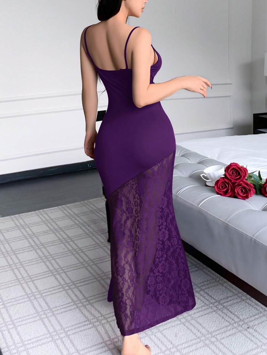 SHEIN Snug Zone فستان نوم أرجواني مع تريم الدانتيل