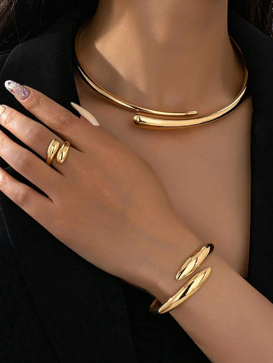 SHEIN طقم مجوهرات بتصميم قطرة ماء