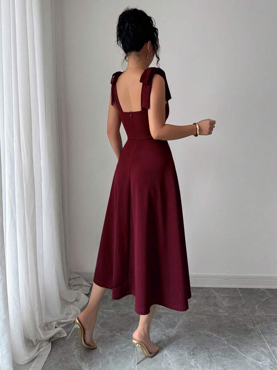 SHEIN Elenzga فستان كامي عنابي مع ربطات على الكتف