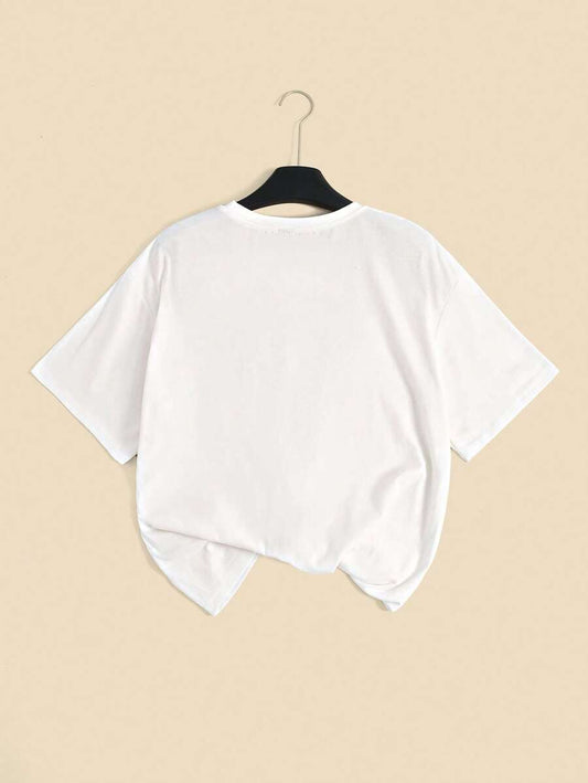 SHEIN INAWLY تي شيرت نسائي أبيض بطبعة أصداف