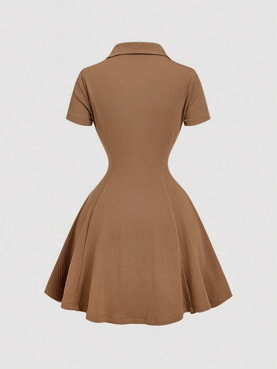 SHEIN MOD فستان كنزة ميني بلون كاكي وياقة مكشكشة