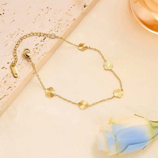 SHEIN سوار ستانلس ستيل أنيق بلون ذهبي