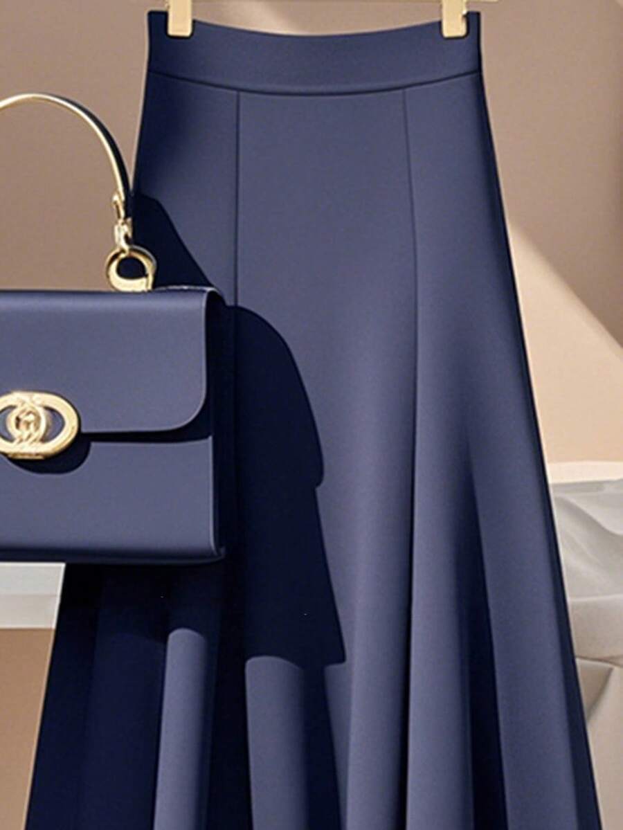 SHEIN تنورة نسائية كاجوال بلون ازرق غامق