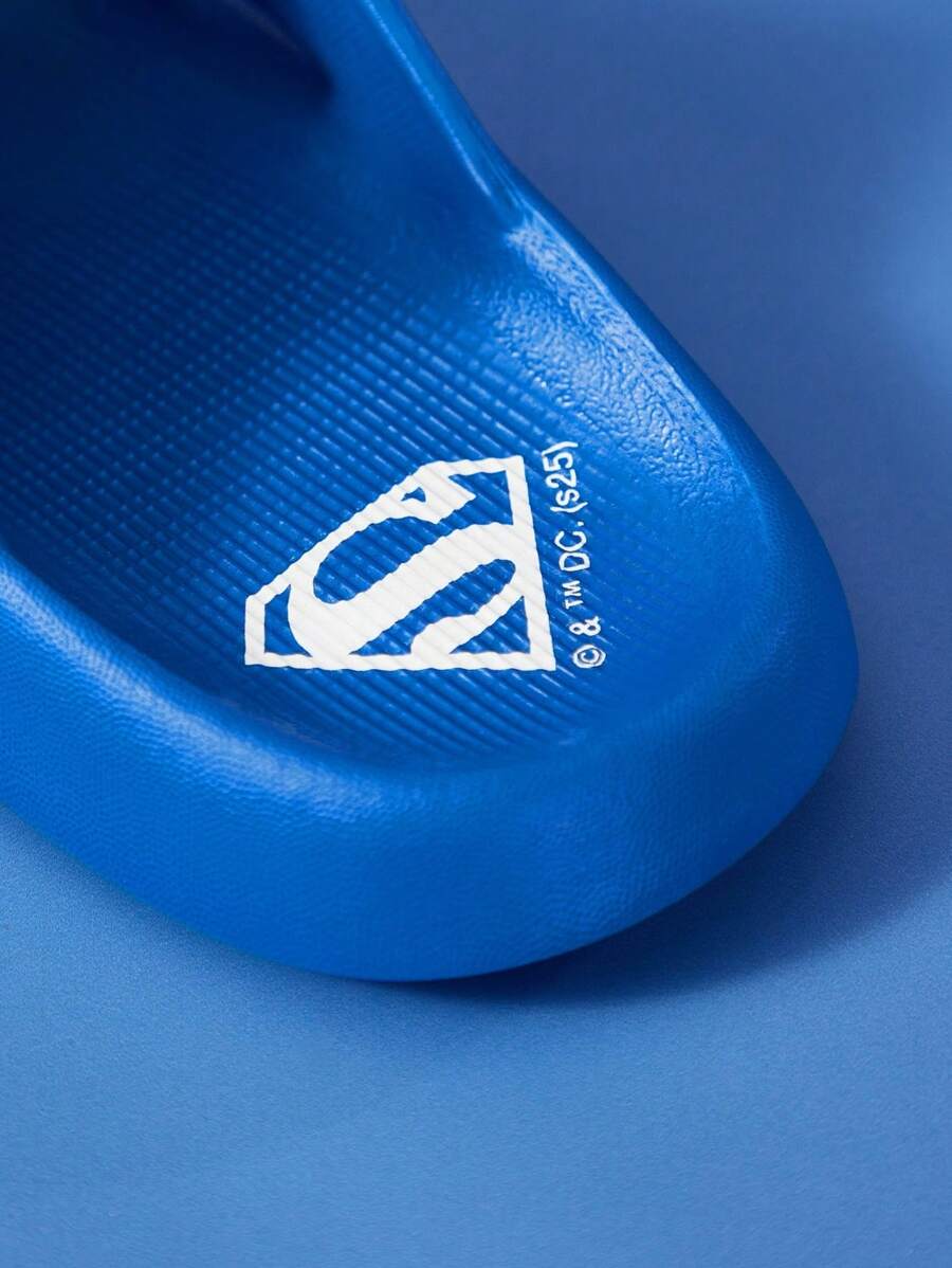 SHEIN SUPERMAN X شبشب كرتوني للأولاد خفيف مقاوم للانزلاق