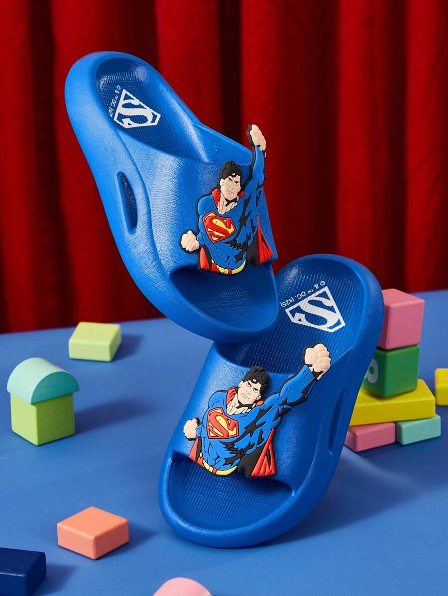 SHEIN SUPERMAN X شبشب كرتوني للأولاد خفيف مقاوم للانزلاق