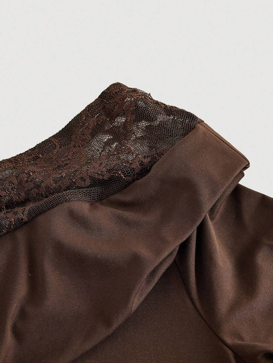 SHEIN MOD فستان بني بكتف مكشوف مرقع بالدانتيل