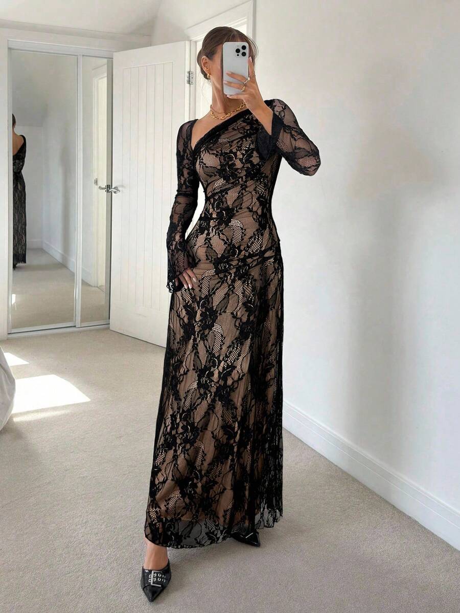 SHEIN Siren Gaze فستان أسود ضيق غير متماثل كتف عاري