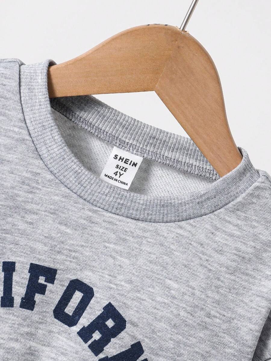SHEIN Genkimix Kids طقم 2 قطعة بلوزة كرو نيك بأكمام طويلة وبنطلون جوجر مع وشاح