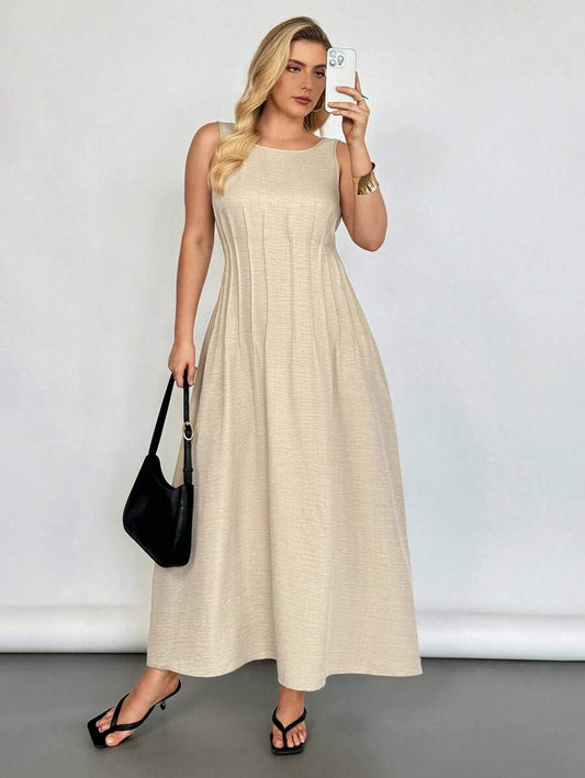 SHEIN Auralis فستان بدون أكمام للمقاسات الكبيرة بخصر واسع بلون مشمشي