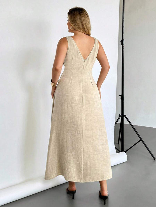 SHEIN Auralis فستان بدون أكمام للمقاسات الكبيرة بخصر واسع بلون مشمشي