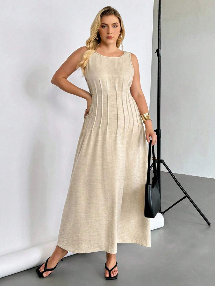 SHEIN Auralis فستان بدون أكمام للمقاسات الكبيرة بخصر واسع بلون مشمشي