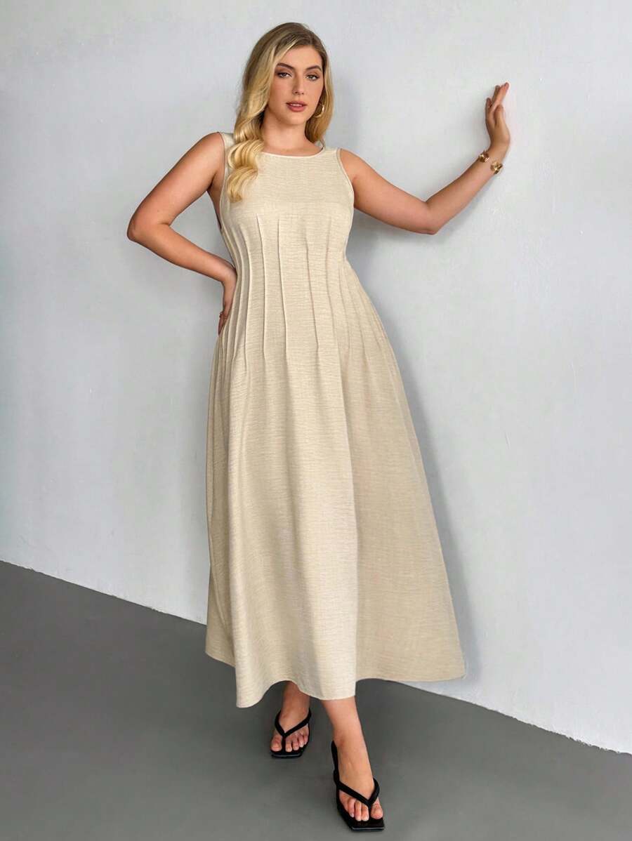 SHEIN Auralis فستان بدون أكمام للمقاسات الكبيرة بخصر واسع بلون مشمشي