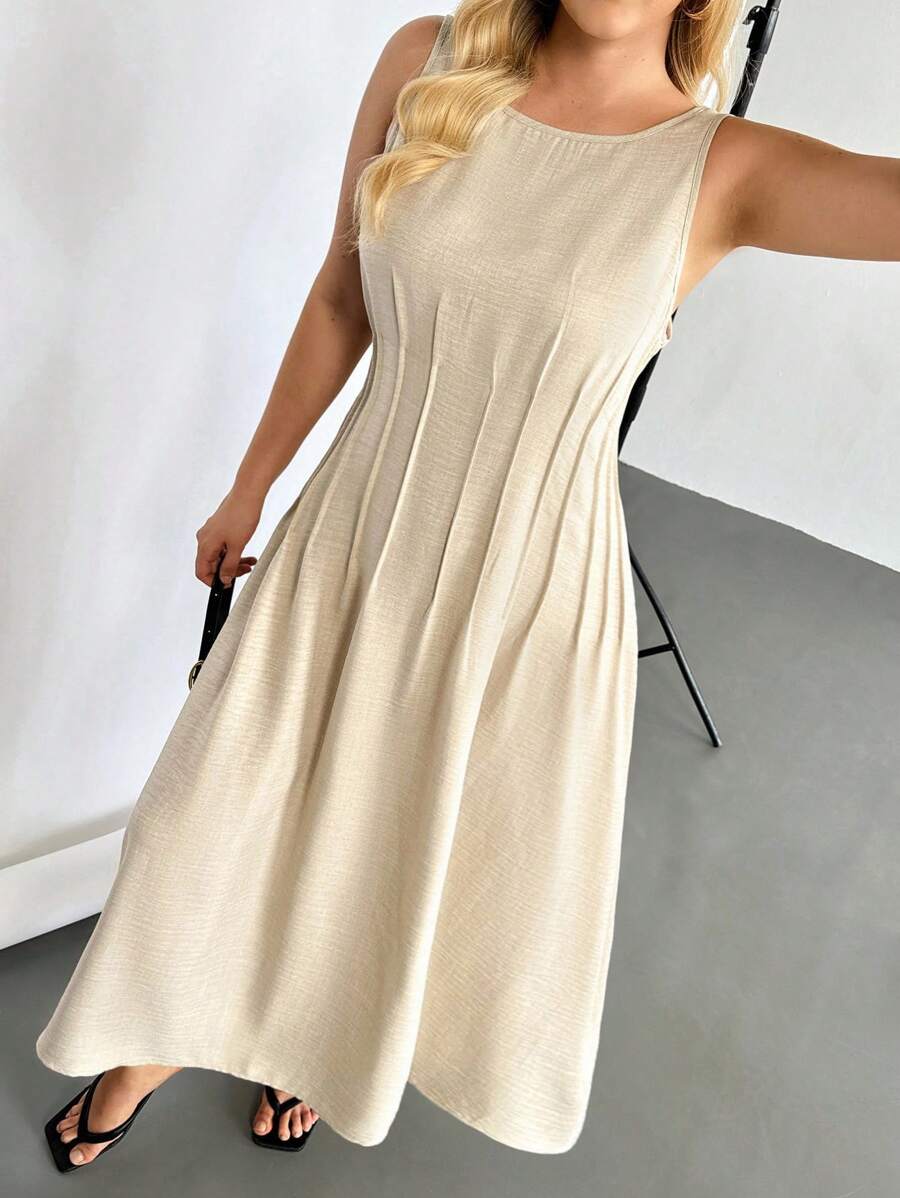 SHEIN Auralis فستان بدون أكمام للمقاسات الكبيرة بخصر واسع بلون مشمشي