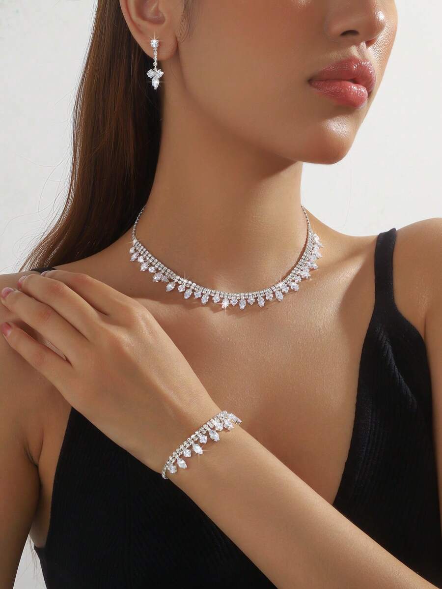 SHEIN طقم 4 قطع مجوهرات بزركونيا تشمل قلادة وأقراط وسوار