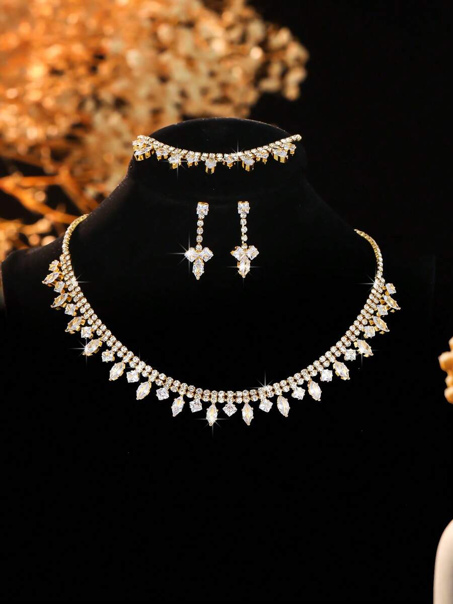 SHEIN طقم 4 قطع مجوهرات بزركونيا تشمل قلادة وأقراط وسوار