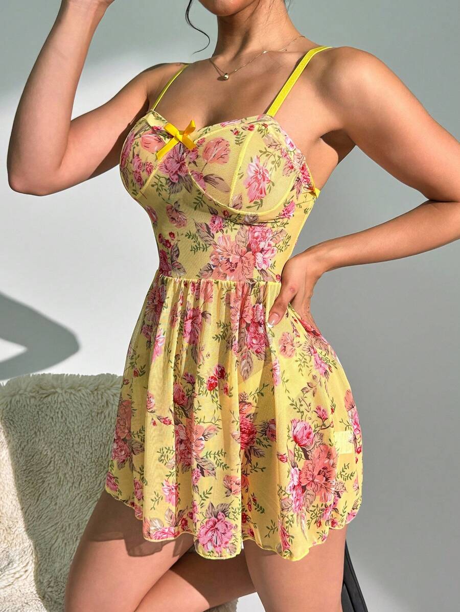 SHEIN Snug Zone فستان نوم أصفر برباط وطباعة زهور
