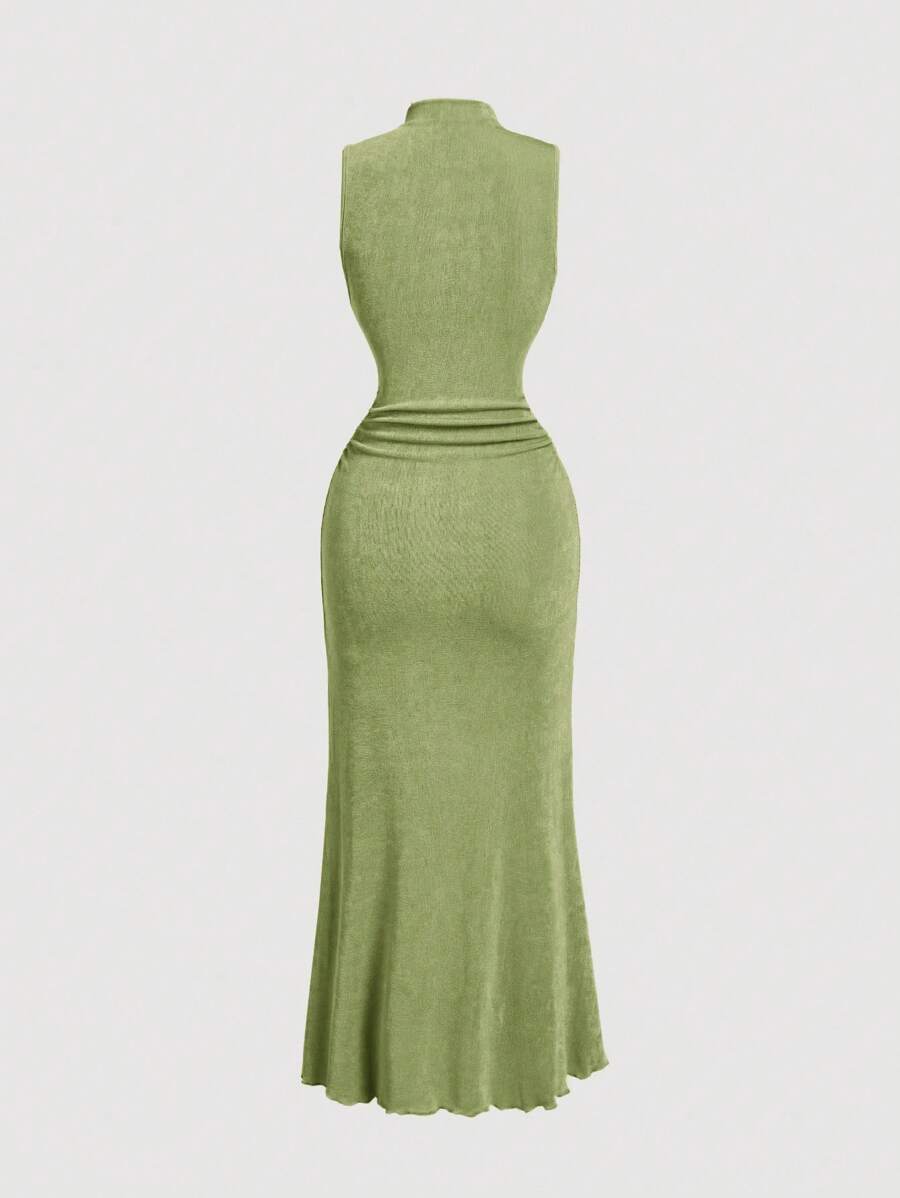 SHEIN MOD فستان اخضر أكتاف مرتفعة وشق علوي