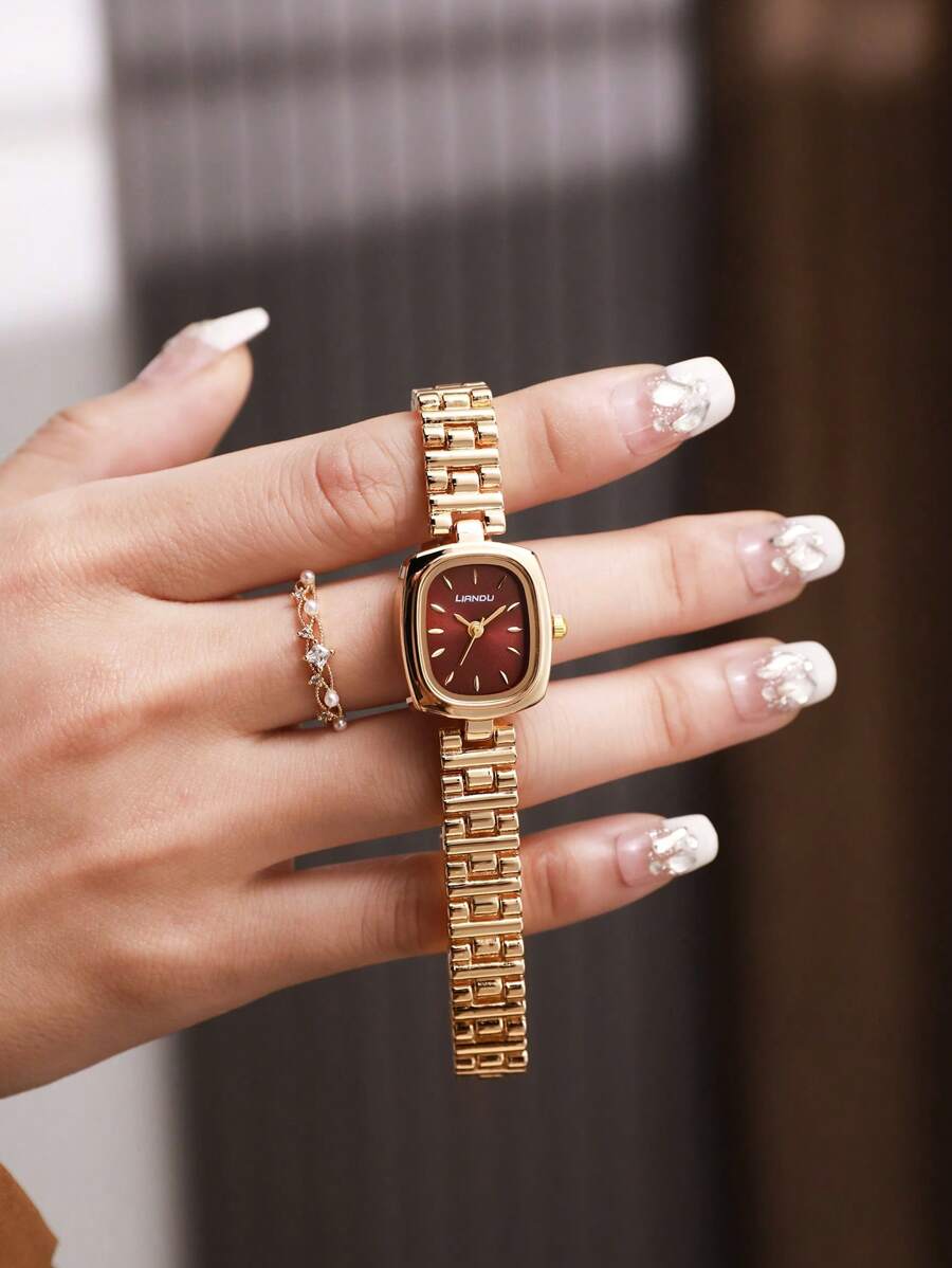SHEIN LIANDU ساعة نسائية مربعة ستانلس ستيل باللون الذهبي
